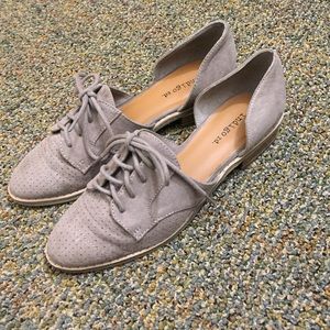 Indigo Rd: semi oxford flats